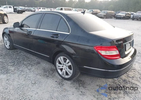 2009 Mercedes-Benz C 300 Luxury 4Matic/Sport 4Matic from USA, damaged, VIN WDDGF81X49R056013